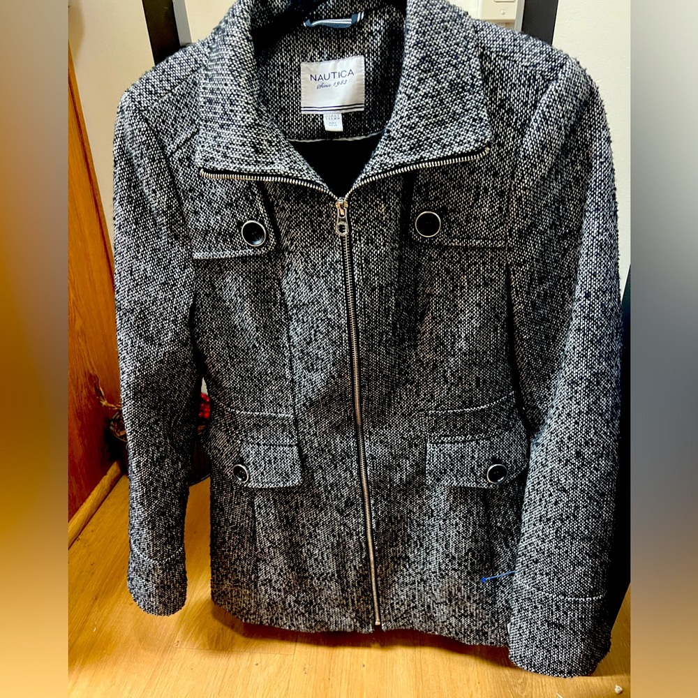 Náutica women’s jacket. Size Small.